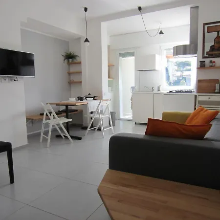 Riccione Apartments *